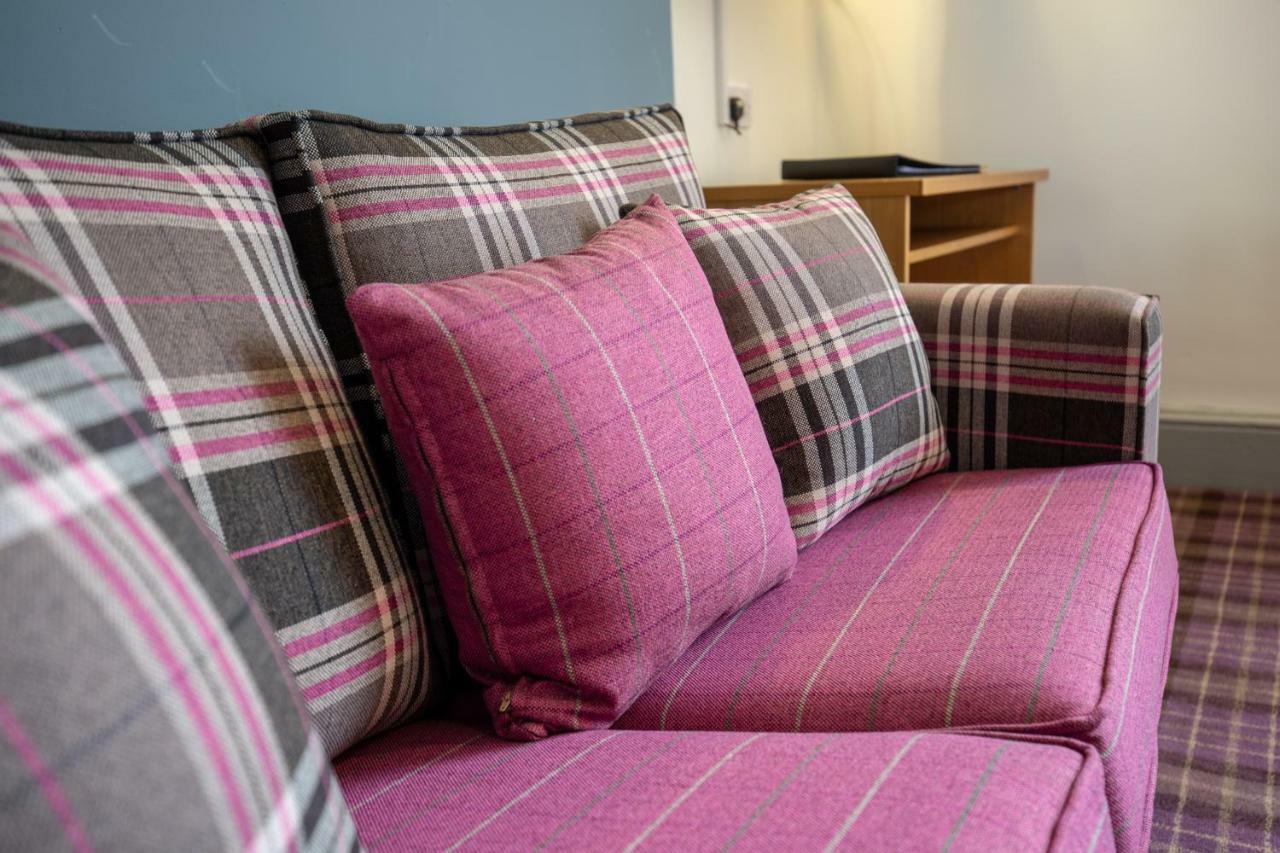 Woodthorpe Hotel *